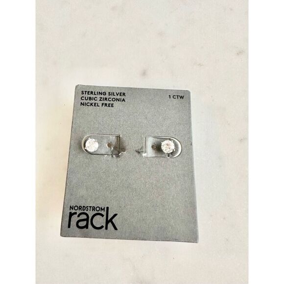 1 crt STERLING SILVER CUBIC ZIRCONIA NICKEL FREE round cut earrings - Picture 1 of 3